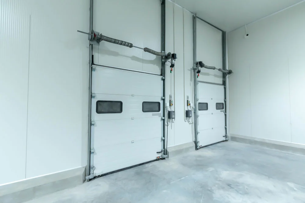 Cámaras de refrigeración en Guadalajara: instalación de paneles aislantes para una cámara de refrigeración